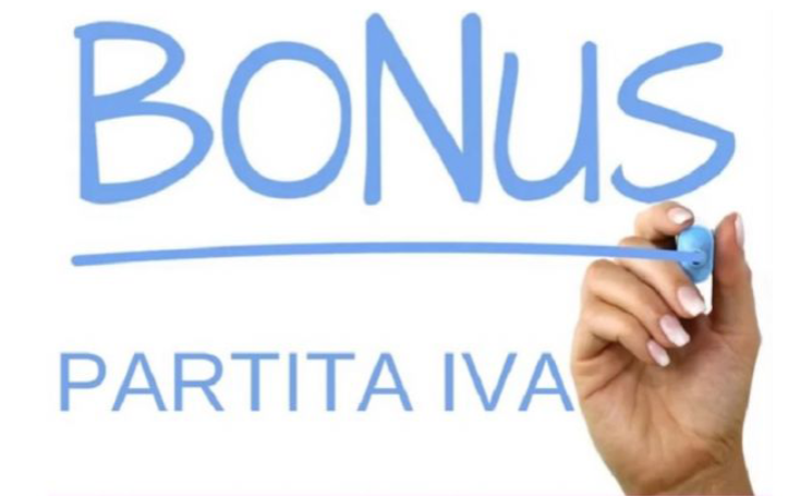Infermieri: in arrivo il bonus da 200 euro per le partite IVA: cosa fare